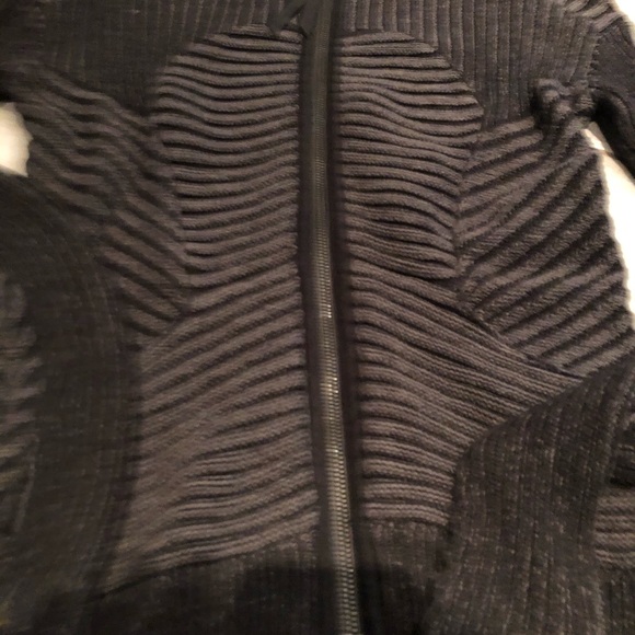Lululemon Embrace Knit Zip Sweater - Picture 10 of 11